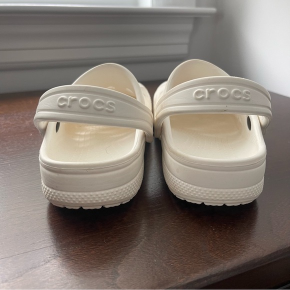 Crocs Baya Clogs Kids Children Size 12 White Shoes - In excellent condition! - Picture 4 of 6